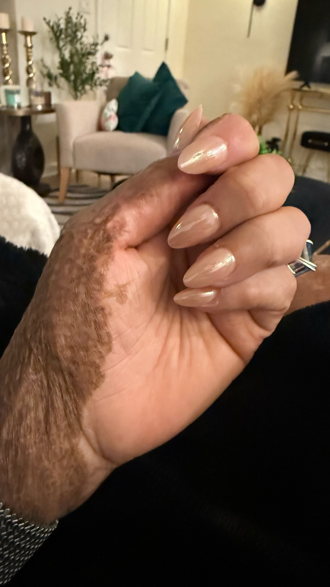 The best press on nails I’ve ever worn. They feel like acrylic nails because they are strong, but you can put them on in under 10 minutes and wear them for at least a week. Mine usually stay on for 10 days.

#LTKBeauty #LTKOver40 #LTKStyleTip