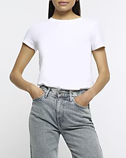 White short sleeve t-shirt | River Island (UK & IE)