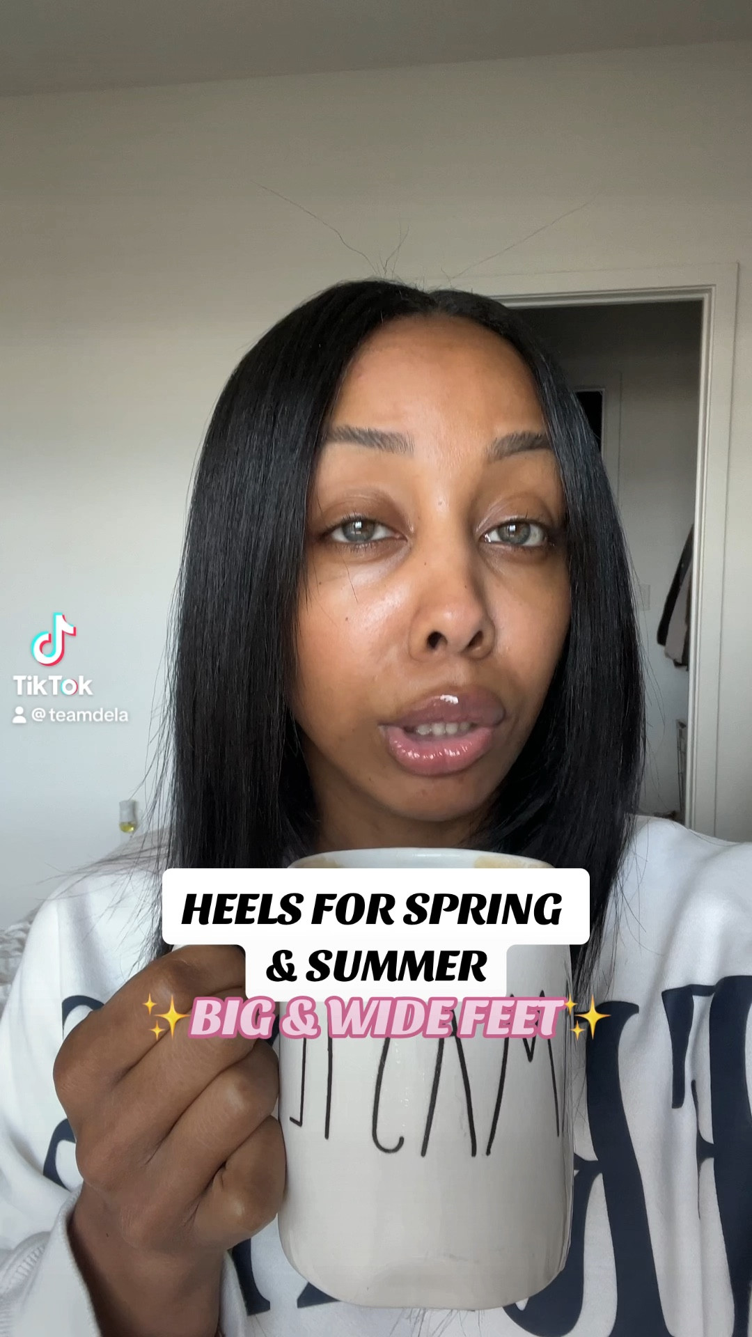 Summer Outfit: Wide Heels for the girlies #widefeet