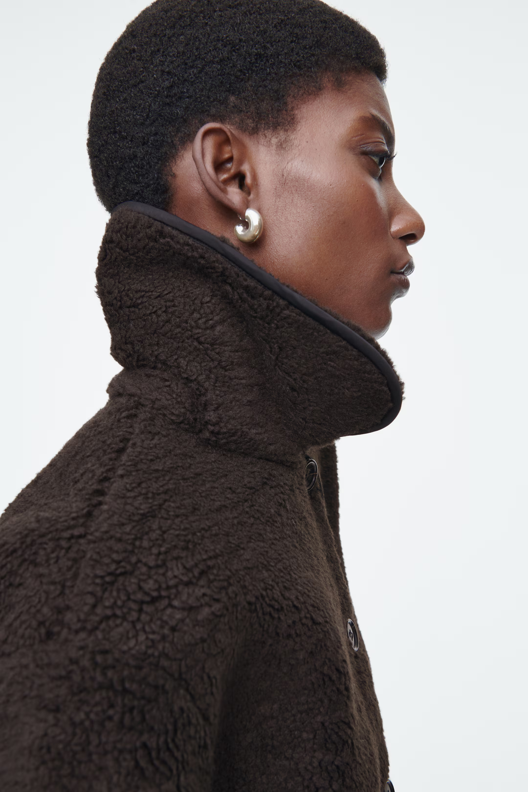 COLLARED FAUX SHEARLING JACKET | H&M (UK, MY, IN, SG, PH, TW, HK)