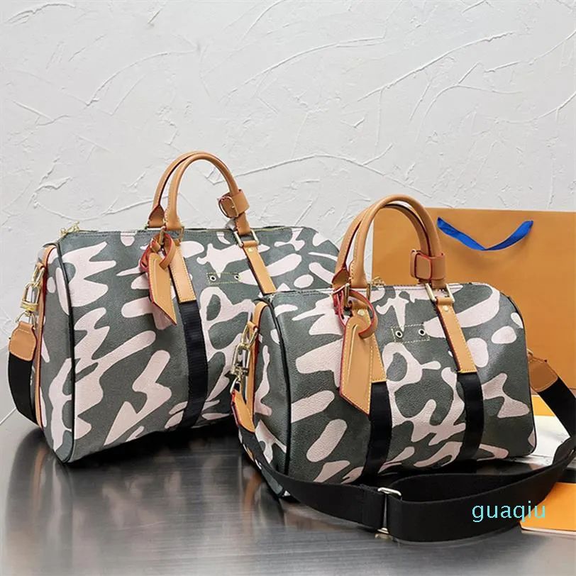 Designer Camo Travel Bags Unisex Handbags High Quality Large Capacity Fitness Messenger Bag Fashi... | DHGate