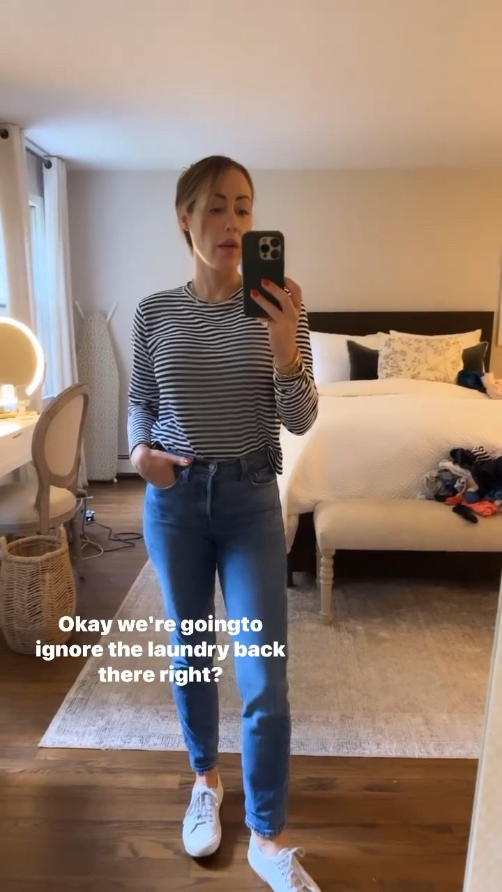 Casual daytime look — these jeans are currently on sale! 

Levi’s jeans | denim | fall fashion 

#LTKfindsunder100 #LTKxPrime #LTKstyletip