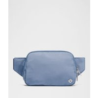 Everywhere Belt Bag Large with Long Strap 2L | Lululemon (US)