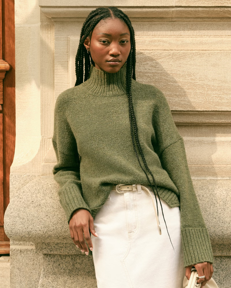 Tuckable Easy Turtleneck Sweater | Abercrombie & Fitch (US)