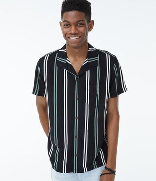 Vertical Stripe Button-Down Resort Shirt | Aeropostale