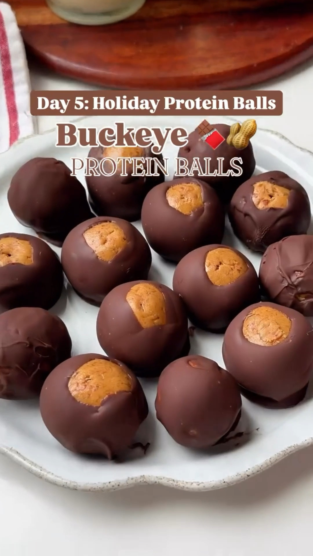 Day 5 of Holiday Protein Balls = Buckeye Protein Balls (aka Protein Peanut Butter Balls)
 
Peanut butter + chocolate = holiday happiness, imo 🎄🤍 And these are cozy, festive, and actually nourishing with 5g of protein and 6g of fiber.

protein ball | holiday treats | protein goals | cookie season | macro goals | healthier treats | buckeyes | low sugar 

https://www.eatingbirdfood.com/high-protein-healthy-buckeyes/

#LTKSeasonal #LTKHoliday #LTKfoodie