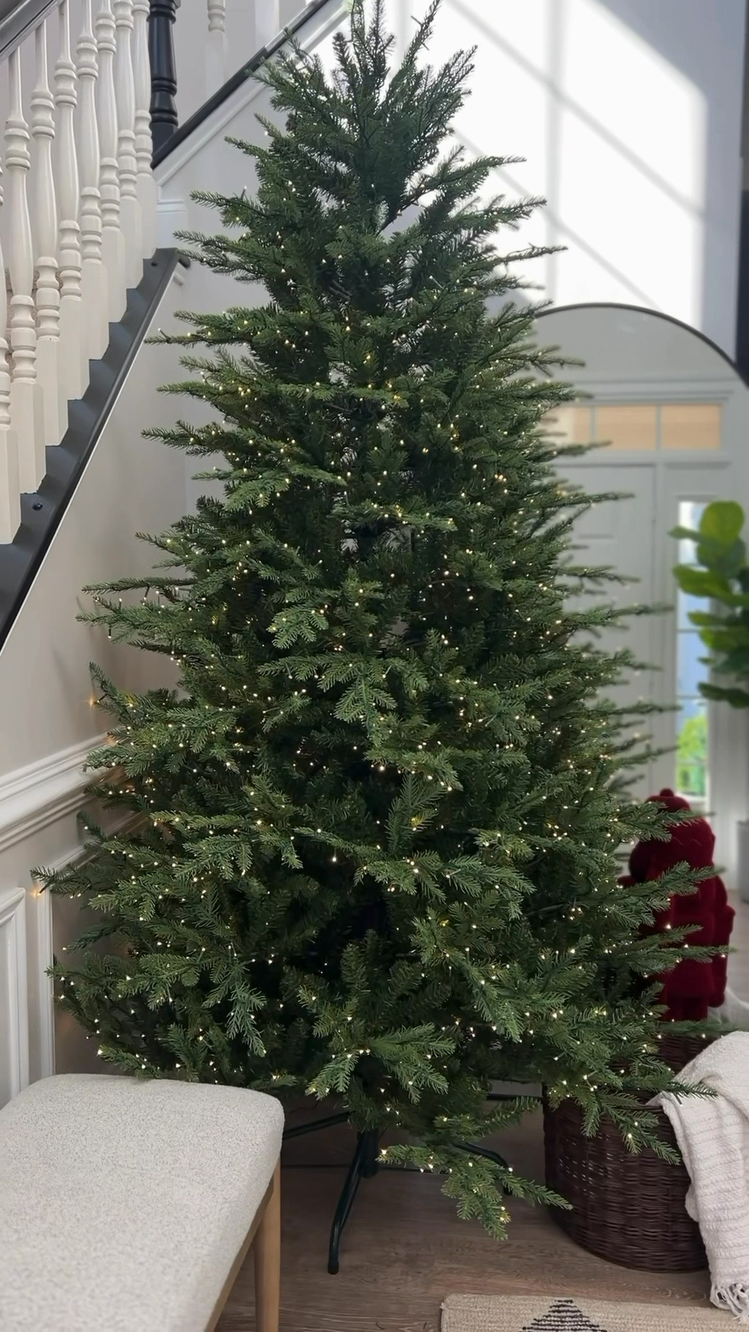 Viral twinkle christmas tree is back in stock! It sells out every year! Grab it while you can 🎄✨

Holiday decor, christmas tree decor, Christmas season, home decor, entryway tee, living room Christmas

#LTKSeasonal #LTKHome #LTKdayinmylife