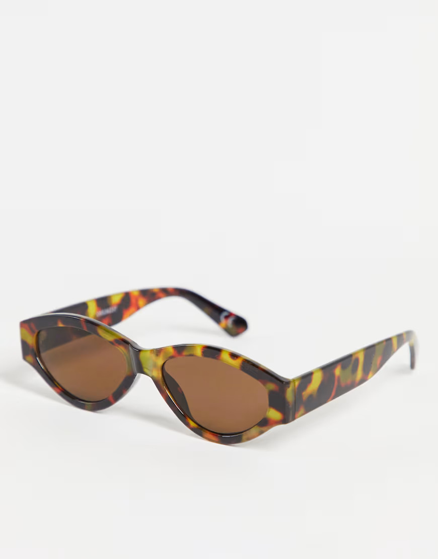 ASOS DESIGN round sunglasses in brown tort with smoke lens | ASOS (Global)