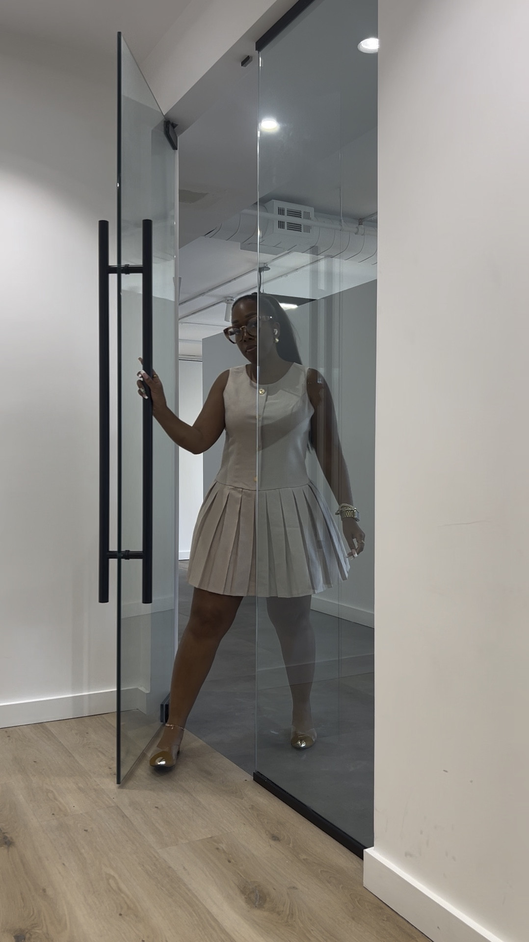 This was such a comfy dress! I love it! 

#LTKFindsUnder50 #LTKWorkwear #LTKStyleTip