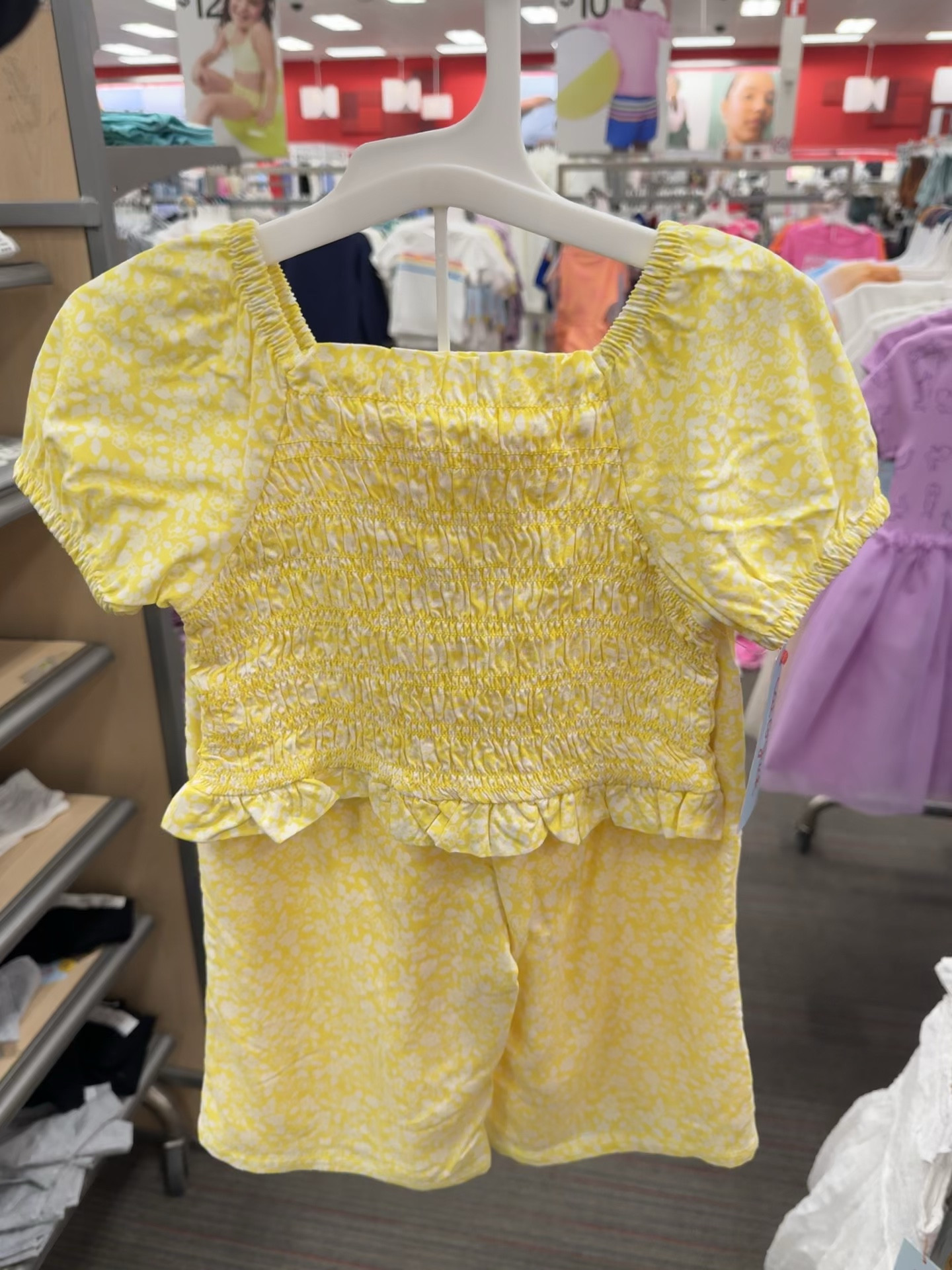Spring outfit idea for baby & toddler girls! Could be an Easter option too! Under $20


Toddler finds
Toddler clothes
Toddler outfits
Toddler girl
Two piece sets
Floral clothes
Target
Target finds
Spring outfits
Easter outfits


#LTKkids #LTKSpringSale #LTKVideo