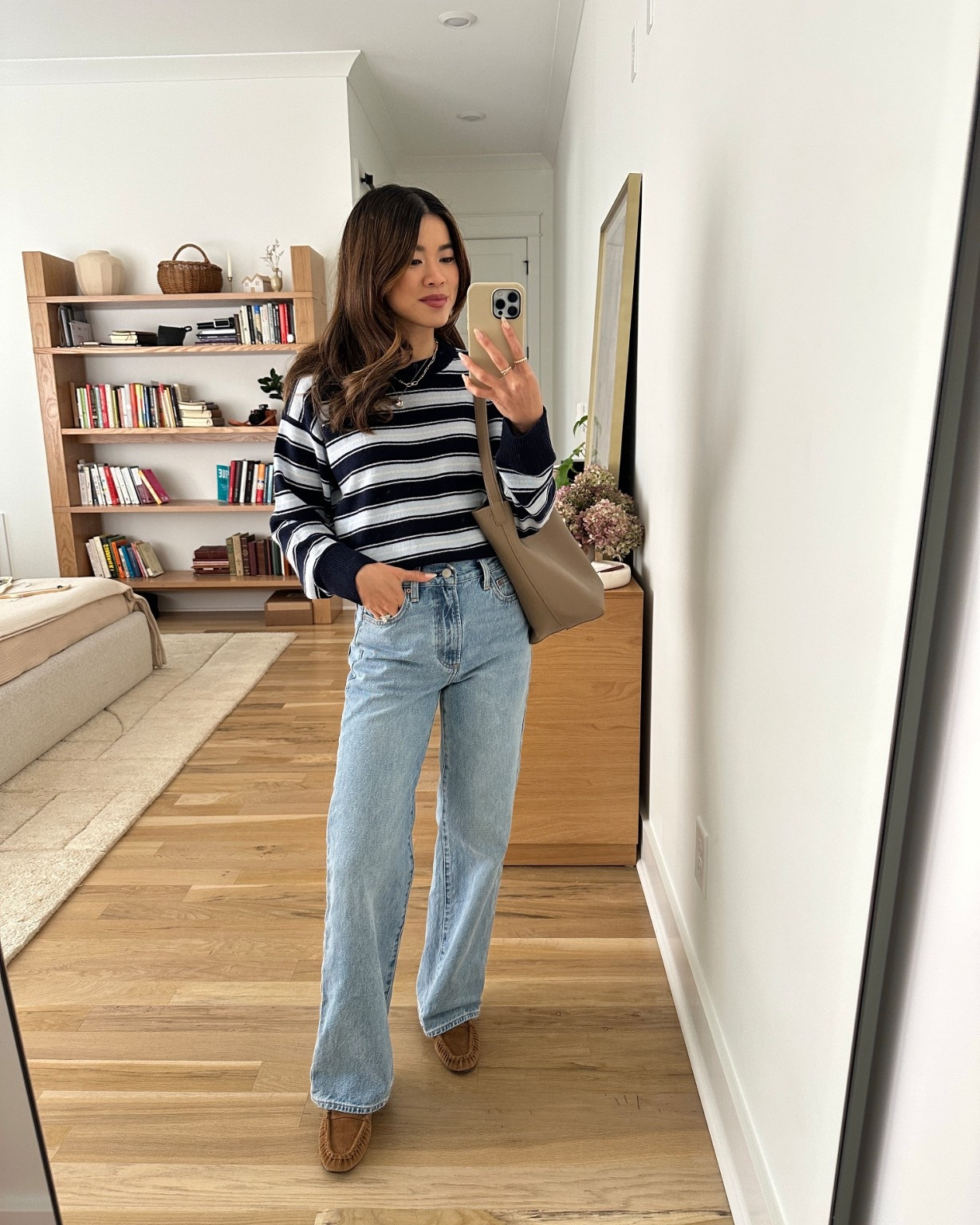 Sizing info: 
•Top size XS
•Jeans size 24 short in 7 Yrs Bleu Taboo

petite fashion, get dressed with me, outfit inspiration, ootd, nashville outfit, Nashville influencer, petite style, vacation style, casual outfits, mom style, petite pants, spring outfits, spring outfit info, spring pants, spring outfit idea, spring top, spring bag, spring sweater, spring shoes, spring denim, aritzia jeans 
@Aritzia 
 

#LTKPetite #LTKootd #LTKSeasonal