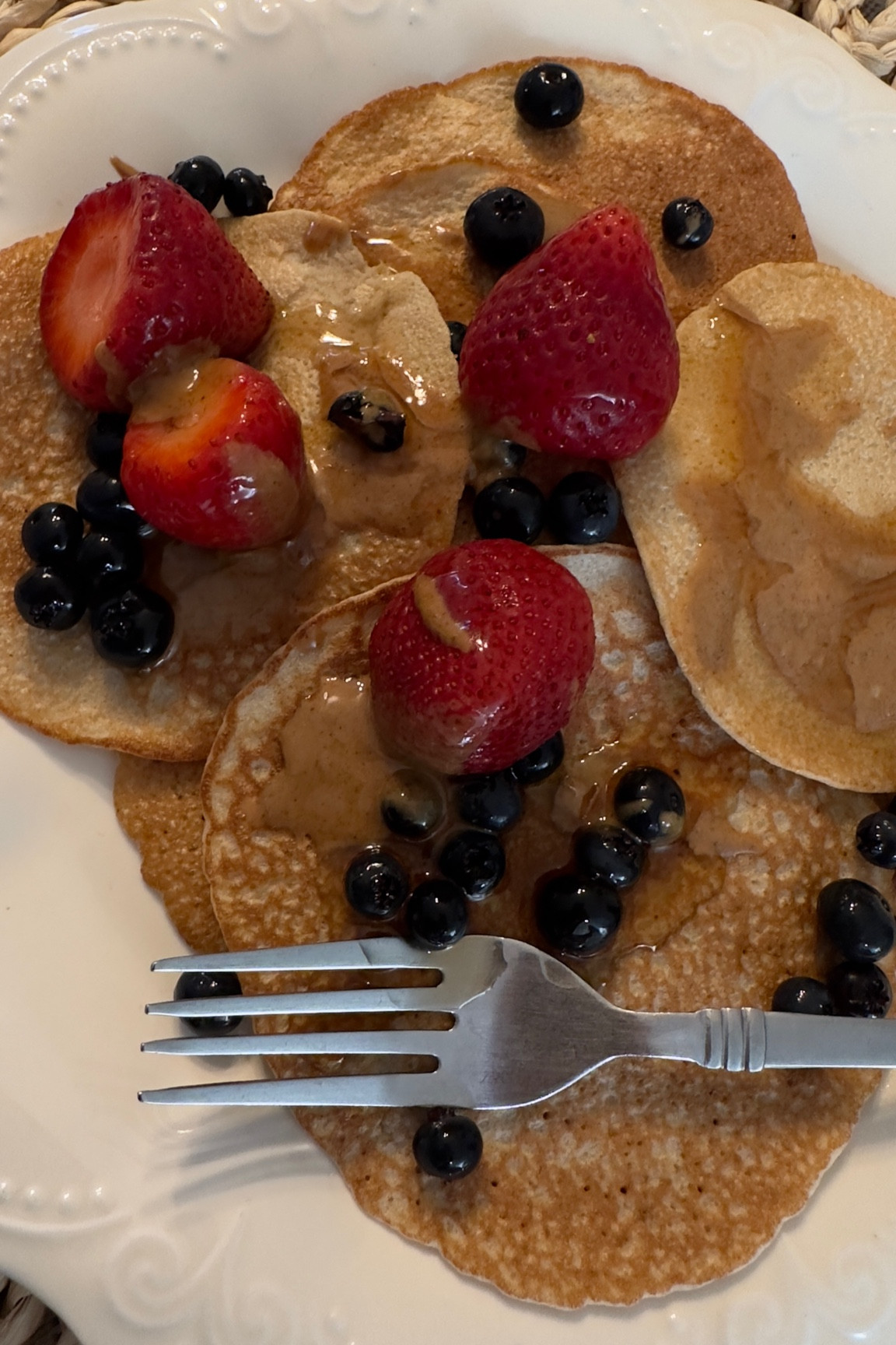 Back to school breakfast, this is my plate, but I do the same thing for my kids except smaller potion, it fills you up. This way they have everything in one. Plate is from Walmart but I can’t remember exactly which style is it. Super affordable. 

#kids #breakfast #healthy

#LTKFind