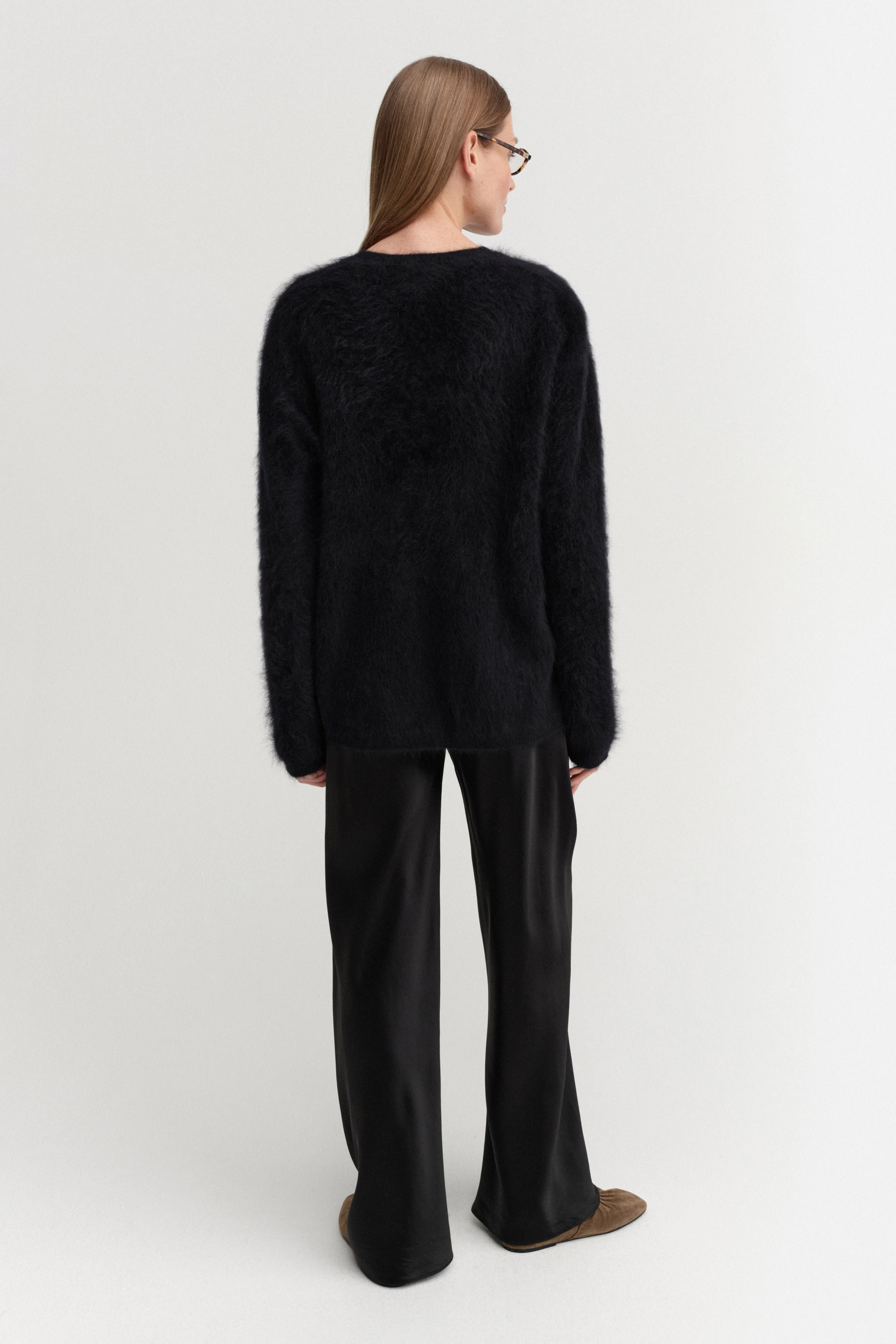 Floy Cashmere Sweater, black | Almada Label