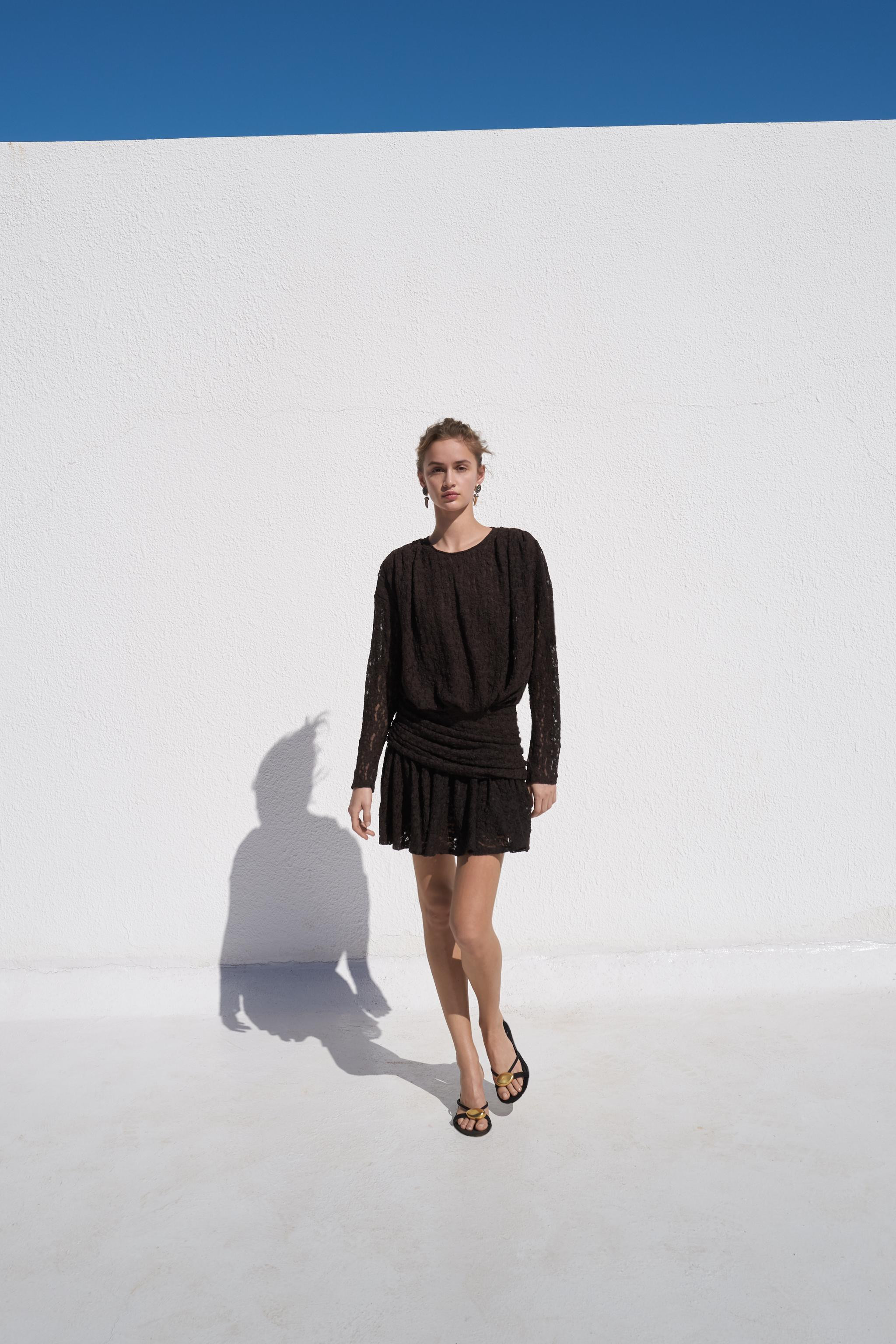 SHORT DRESS WITH LACE | Zara US