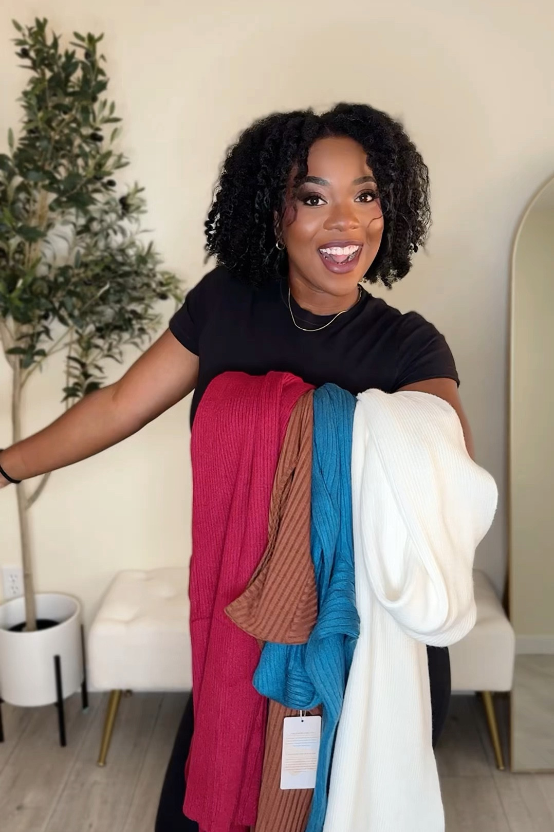 Fall & Winter dresses wearing a medium in everything! 

#LTKStyleTip #LTKSeasonal #LTKVideo