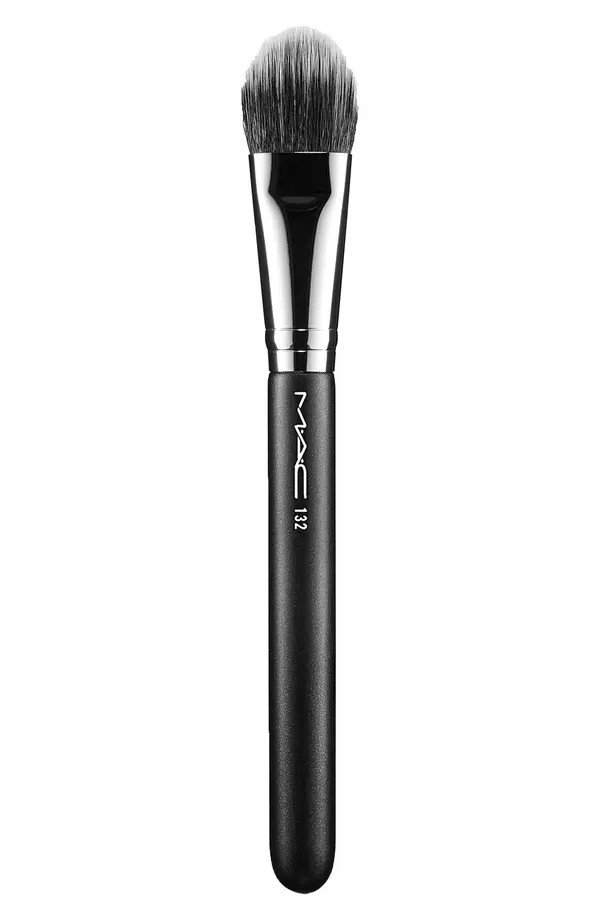 132 Duo Fibre Foundation Brush | Nordstrom