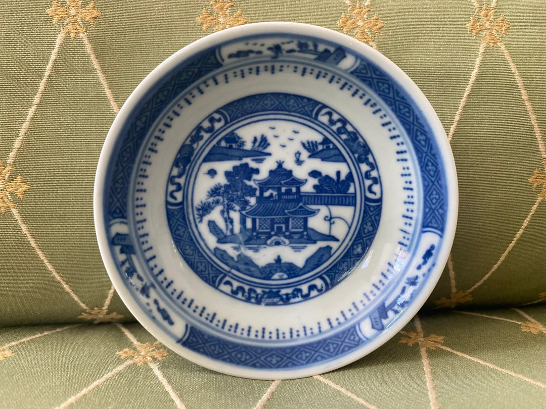 Blue and White Canton Pagoda Petite Bowl - Etsy | Etsy (US)