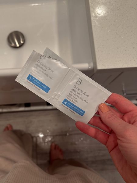 Exfoliating wipes, these are super gentle on the skin and work better for younger skin. I think I’m going to stick with the Extra Strength ones in the future because they work better for my mature skin. Linking both below

#skincaretip #agingskin #matureskin #skincare #agingskincare #exfoliation 

#LTKunder100 #LTKbeauty #LTKsalealert