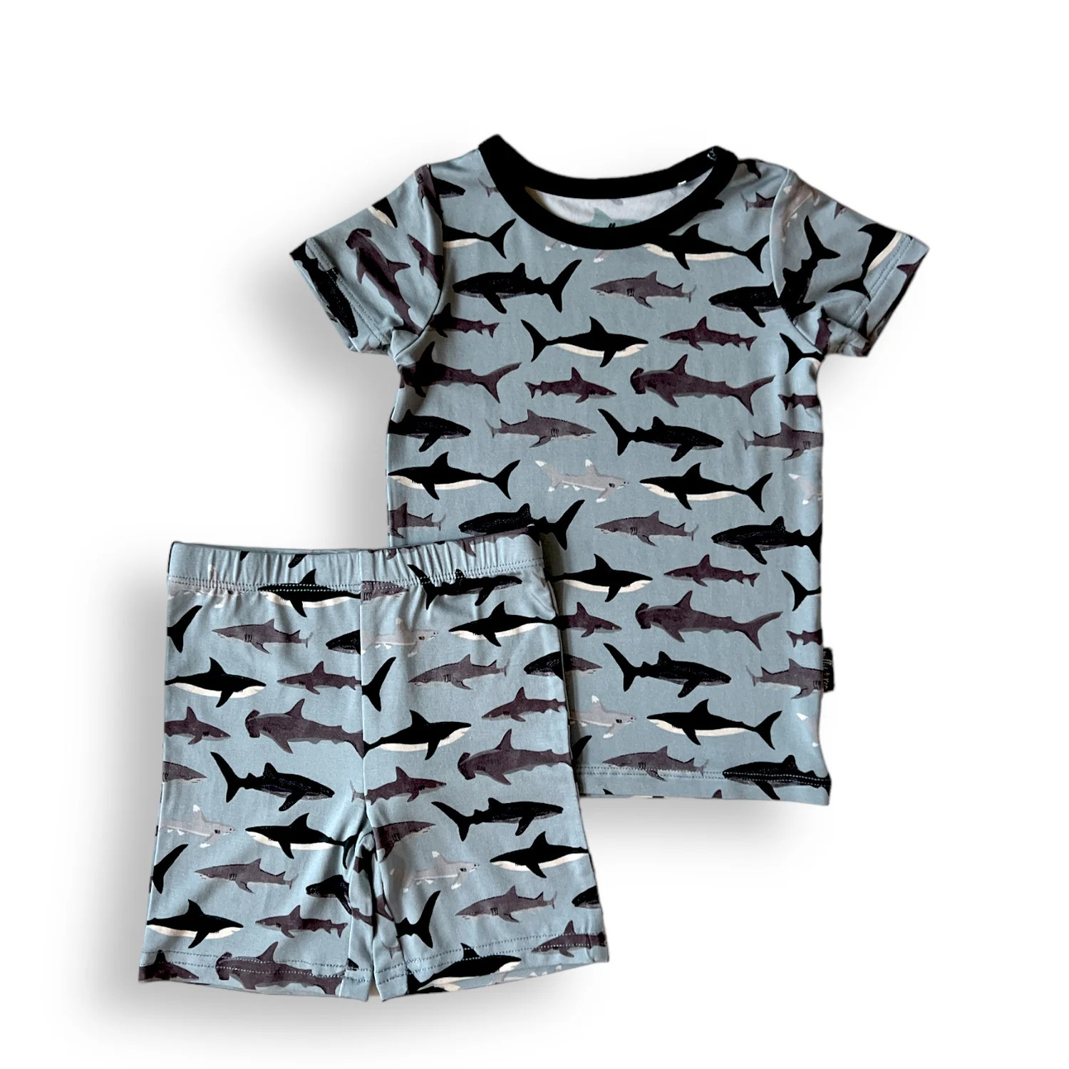 TWO PIECE SHORTIE SET- Sharks | millie + roo