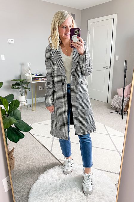 What I wore this week! 
Coat- sold out, linked similar 
Pants- 25, these jeans are thrifted. I linked the exact pair along with some similar options! 
Shoes- 7

#LTKshoecrush #LTKSeasonal #LTKstyletip