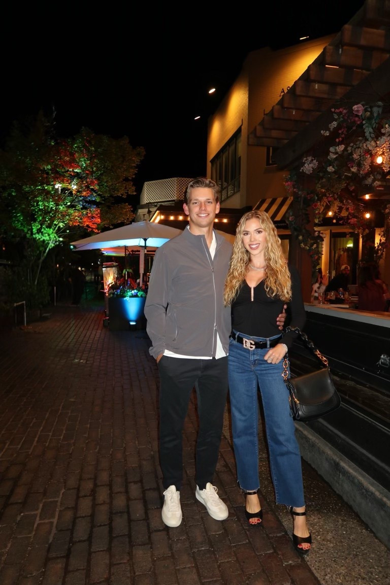 The weekend recap: family, seeking new heights, my veggie dreams, dancing & singing in the rain to @imaginedragons, sushi & steak @catch, just a little Yeti 🐾, looking for bears 🐻, the ultimate scenic date night @pinecreekcookhouse, recovery runs, nature in full bloom 🦌, sunsets that make me marvel at God’s goodness. Thank you summer 2025 🫶🏼

#LTKBeauty #LTKSeasonal #LTKStyleTip