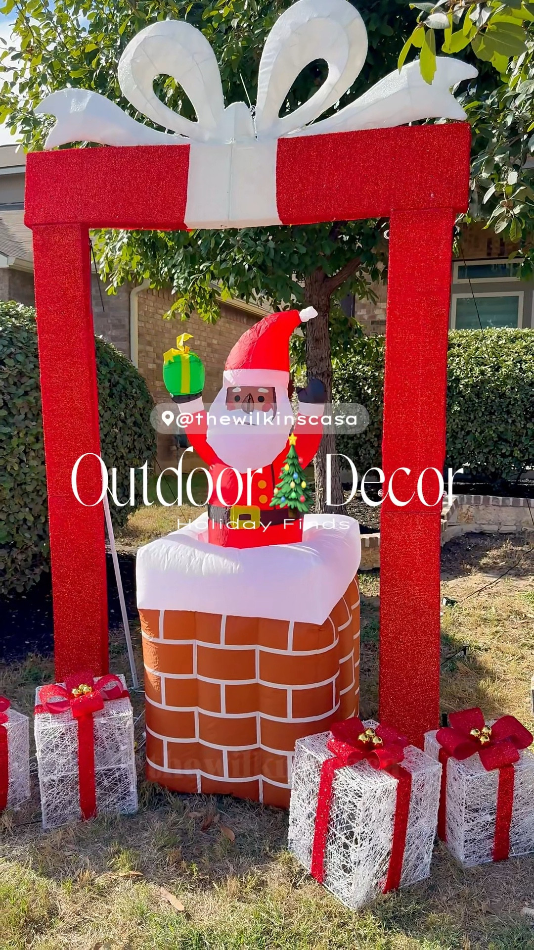Outdoor Christmas Decor Inspo 🎄

#LTKHoliday #LTKSeasonal #LTKWatchNow