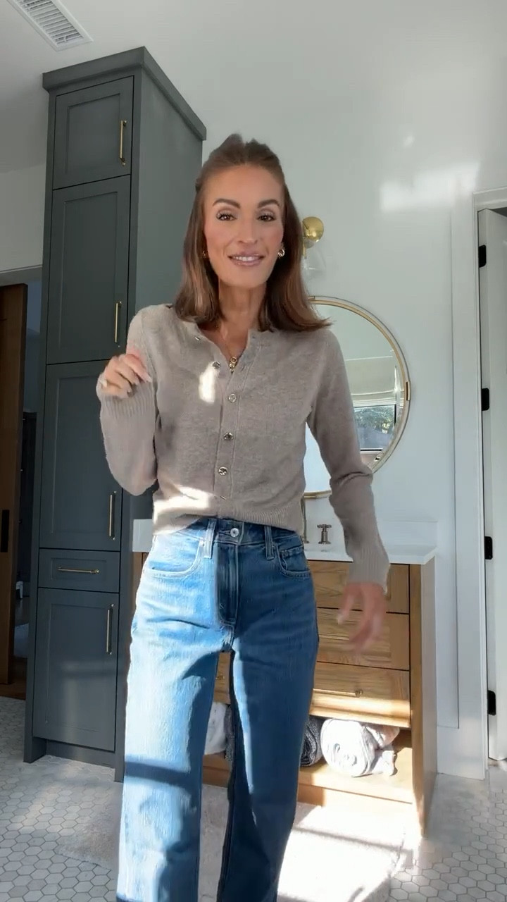 jeans + cardigan i absolutely LOVE! 🫶🏼

#LTKootd