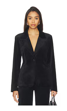 Good American Velvet Sculpted Blazer in Black001 from Revolve.com | Revolve Clothing (Global)