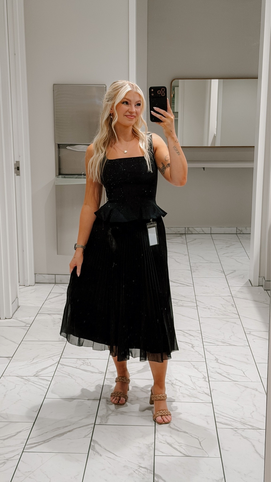Office outfit inspo 

Top - size small 
Skirt - size small

#LTKdayinmylife #LTKootd #LTKWorkwear