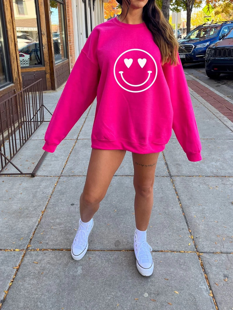 Oversized  Face Sweatshirt | Happy Face Crewneck | Valentines face Shirt | Retro happy Face |  Va... | Etsy (US)