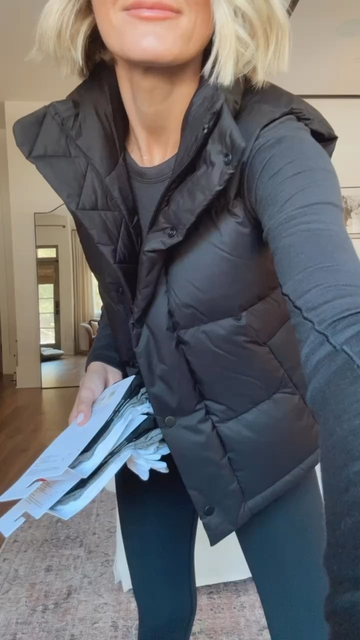 These no show socks have been my favorites for years! Wearing size 4 in my outfit!

Loverly Grey, lululemon, socks, stocking stuffers, activewear, athleisuree

#LTKActive #LTKGiftGuide