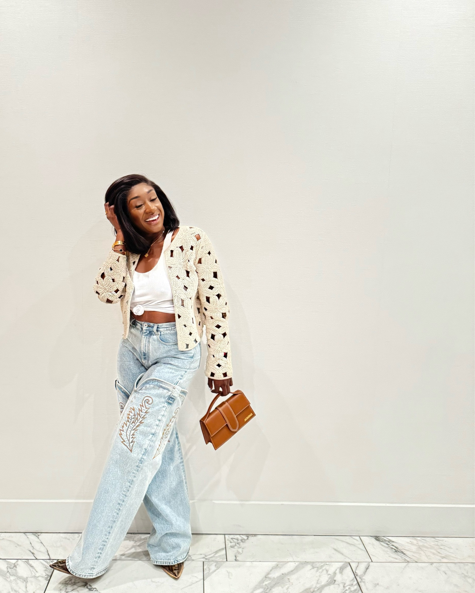 Let’s have a moment for the jeans! 

#LTKStyleTip #LTKSaleAlert #LTKSummerSales