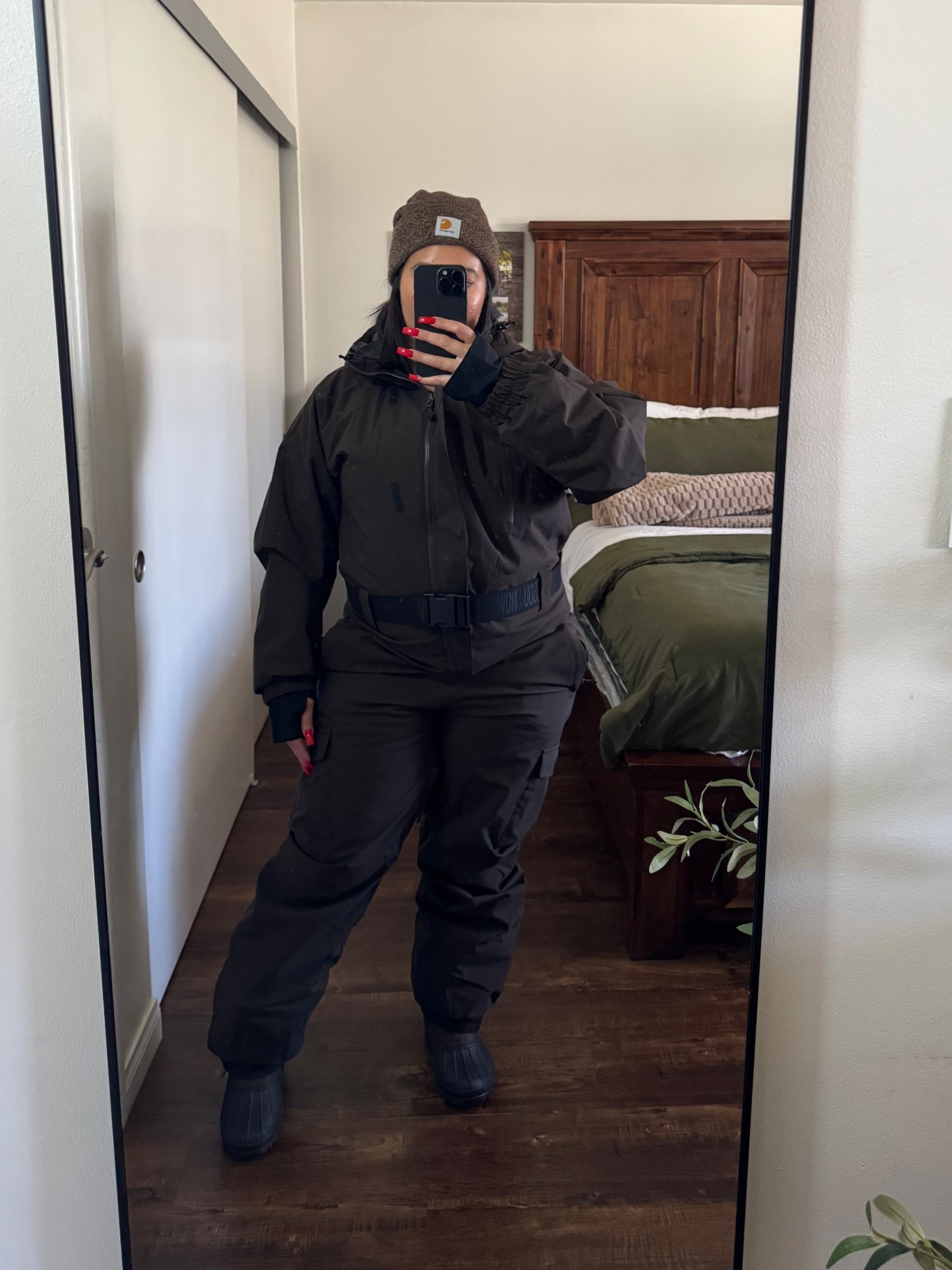 Absolutely loving this one piece snow suit! It’s perfect and convenient for those snow days. It’s wind proof, waterproof , warm, breathable , different color options!

Snowsuit - large / good fit/ runs a little snug from tummy area but super comfortable

Snow gear 
Snow outfit 
Winter outfit
Winter jacket 
Snow jacket 
Snow pants 
Ski outfit 
Snowboard outfit
Midsize fashion 
Curvy fashion


#LTKootd #LTKMidsize #LTKSeasonal #LTKSeasonal #LTKootd #LTKMidsize