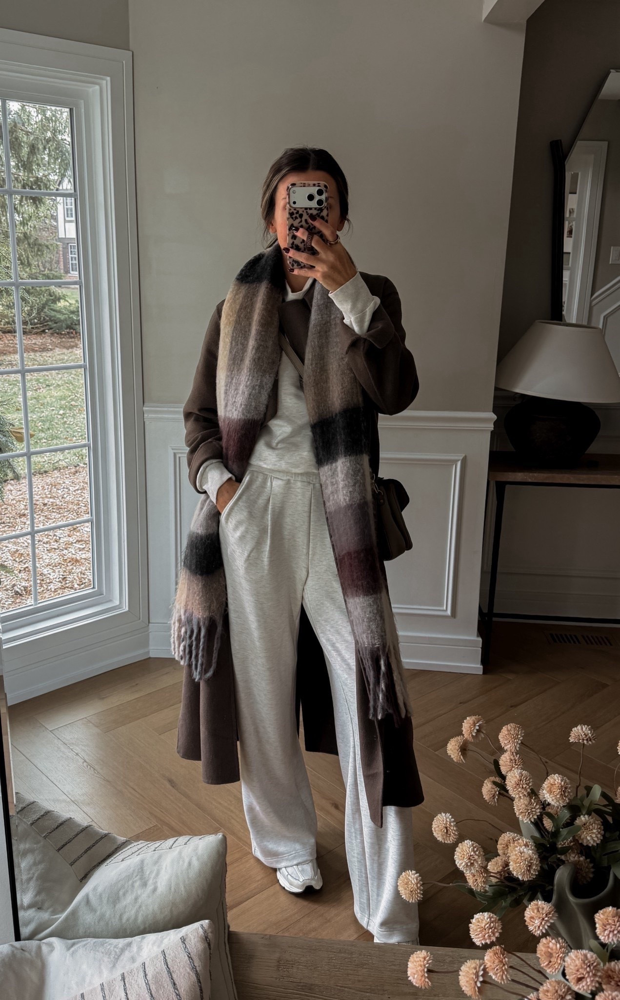 Errands outfit that’s cozy but still chic! The comfiest outfit by far. I’ve been wearing this and the ivory set so much lately! I have the 32.5” length for the pants!

#LTKgrwm #LTKdayinmylife #LTKootd