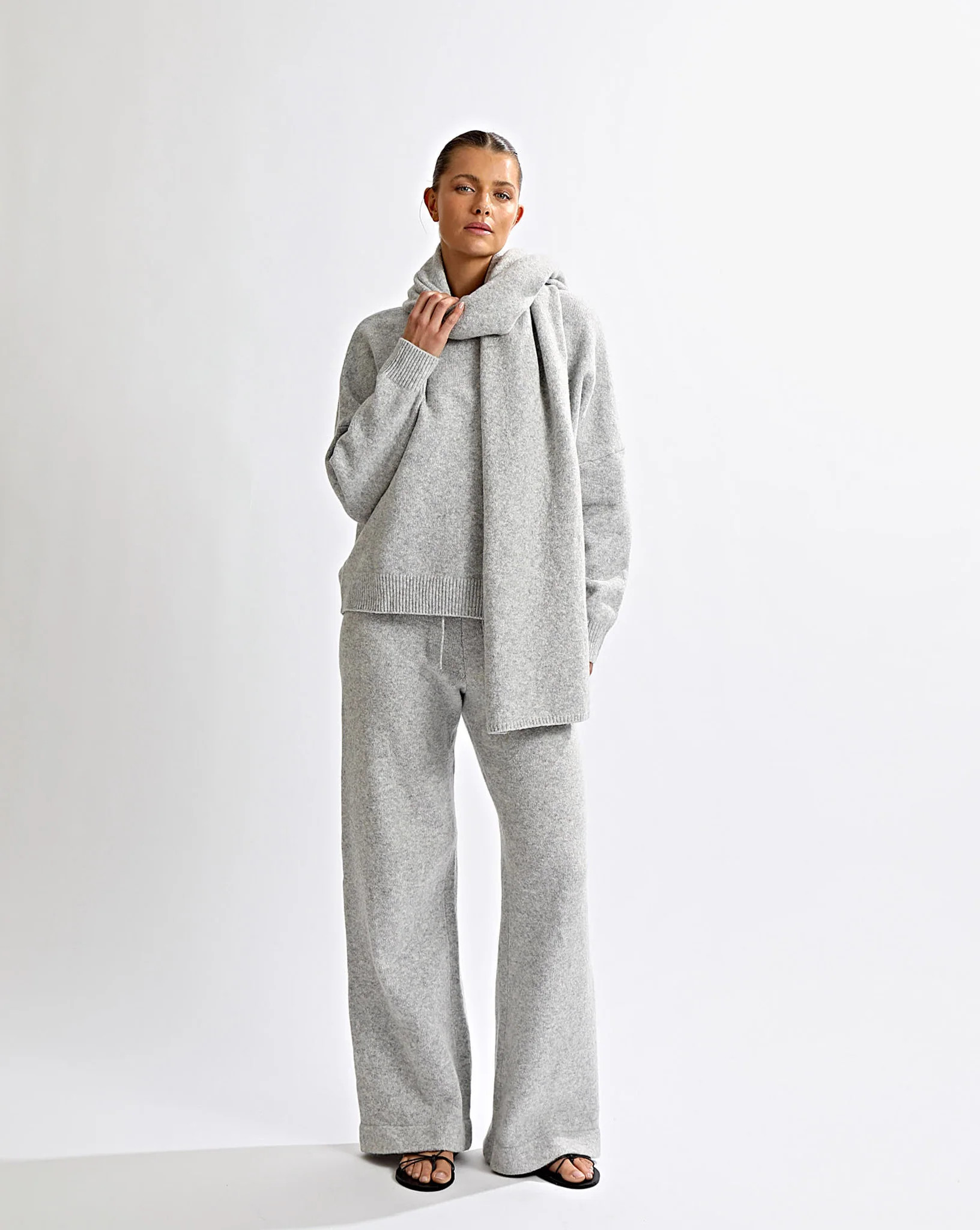 Leo Knit Scarf Grey Marl | One Mile