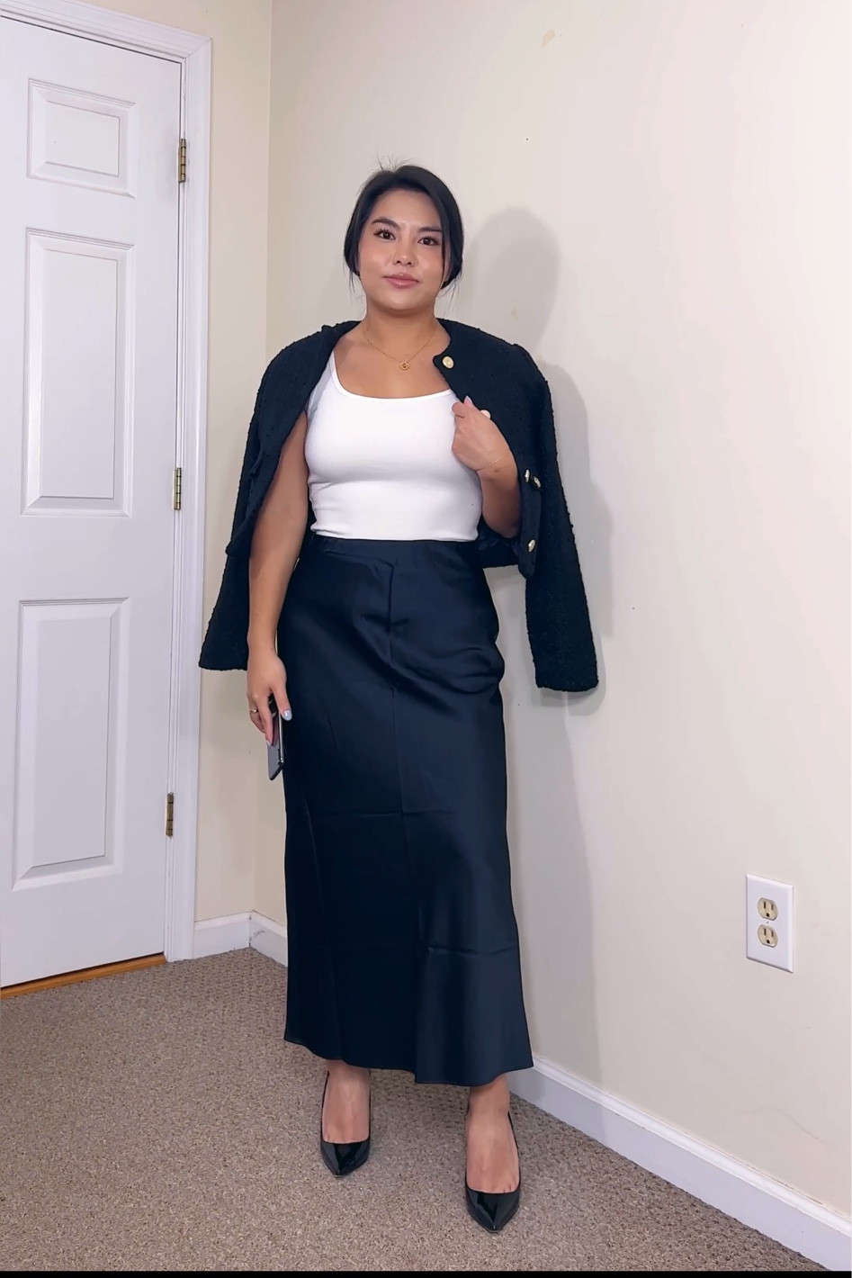 abercrombie sale for cyber Monday - 25% off with additional 15% off with code CYBERAF
Petite friendly! Wearing size XS petite. 

#LTKworkwear #LTKHoliday #LTKCyberWeek