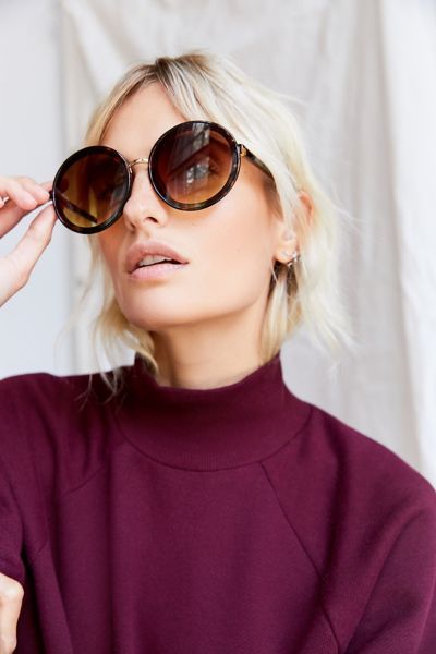 Shakedown Oversized Round Sunglasses - Brown ALL at Urban Outfitters | Urban Outfitters (US and RoW)