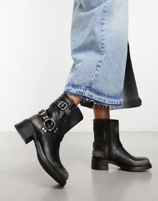 Steve Madden Brixton low ankle biker boots with hardware in black | ASOS (Global)