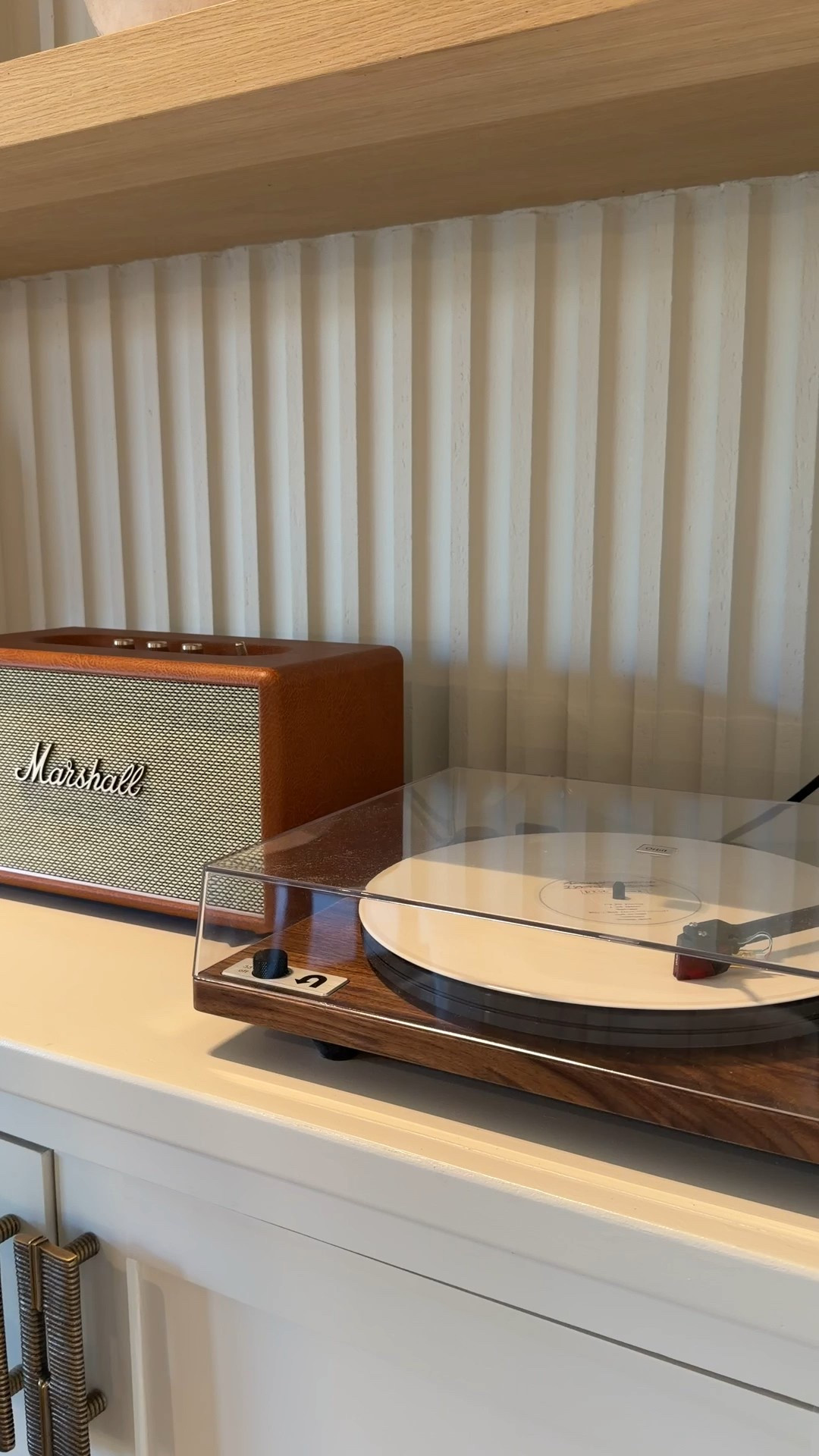 Linking our speaker + record player! 



#LTKHome #LTKdayinmylife #LTKmorningroutine