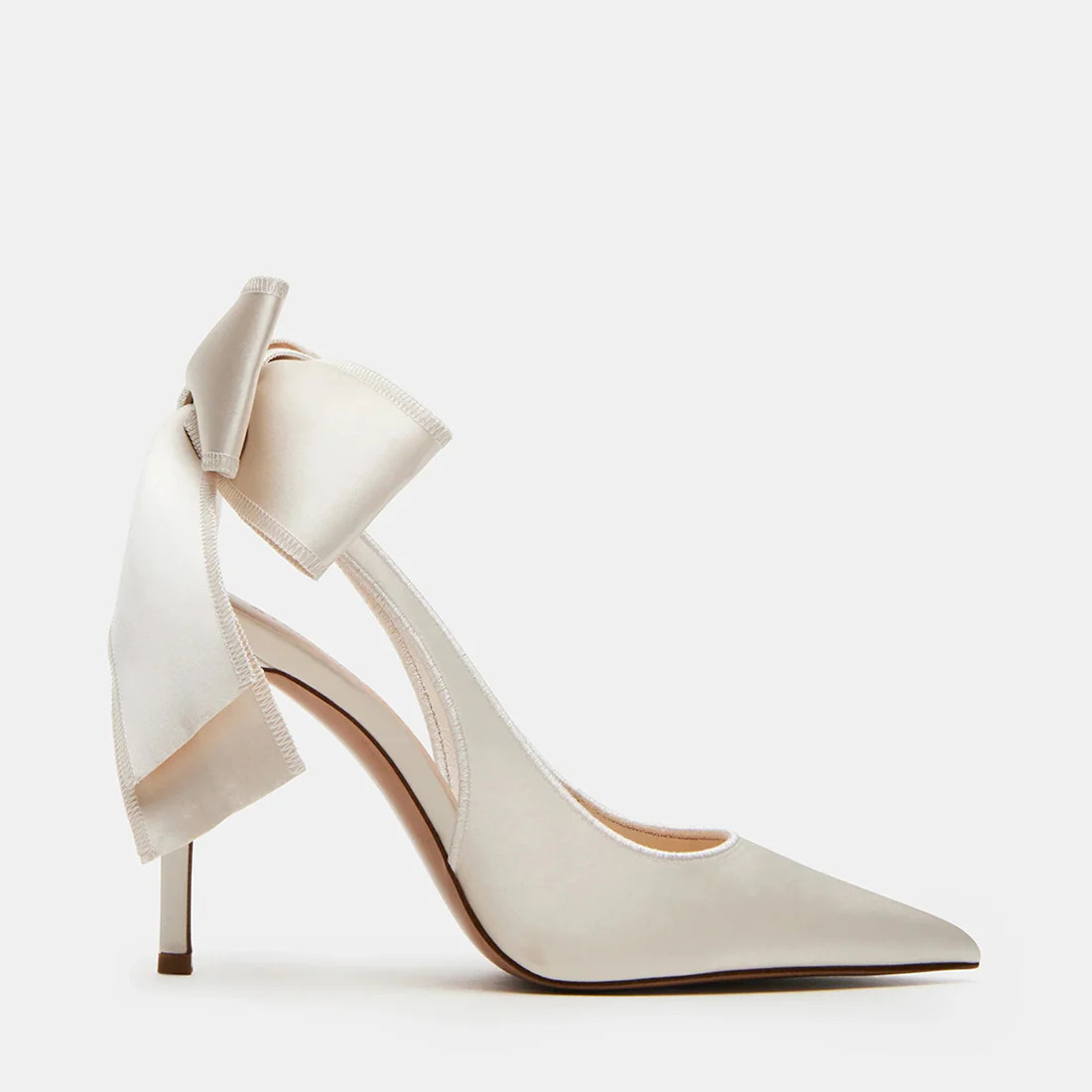 TEACUP WHITE SATIN | Steve Madden (Canada)