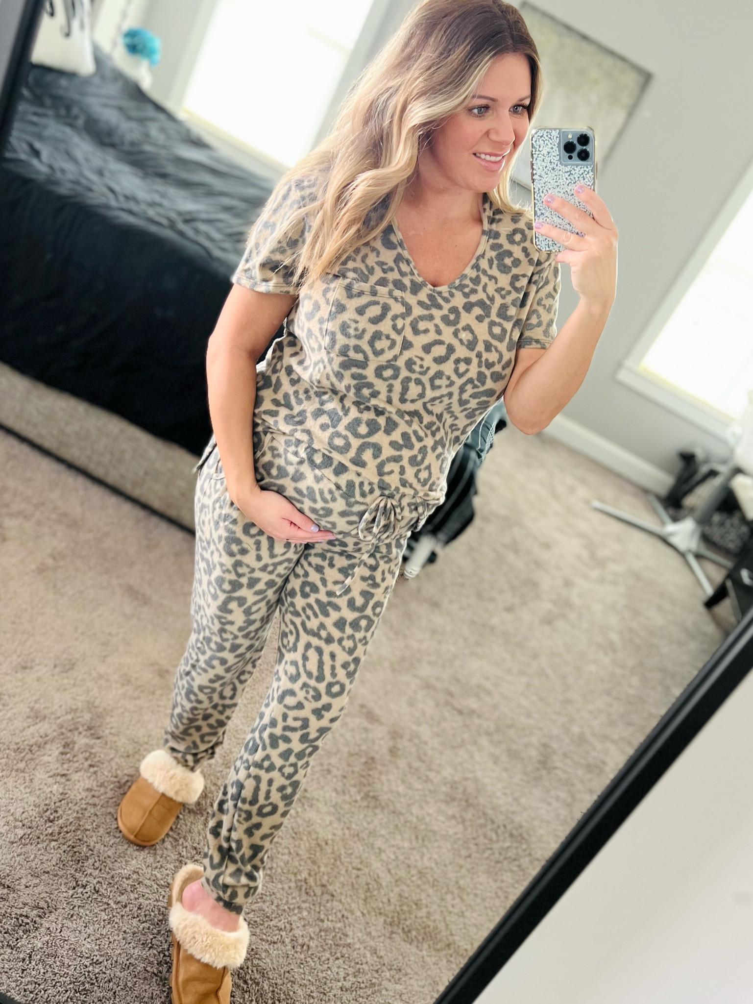 I could live in these pajama for the rest of my pregnancy!! The material is so soft and super comfy! For reference I’m 34 weeks pregnant and wearing a medium. 

#maternity #pajamas #maternityfashion #bump #pregnant #pinkblush

#LTKbump #LTKFind
