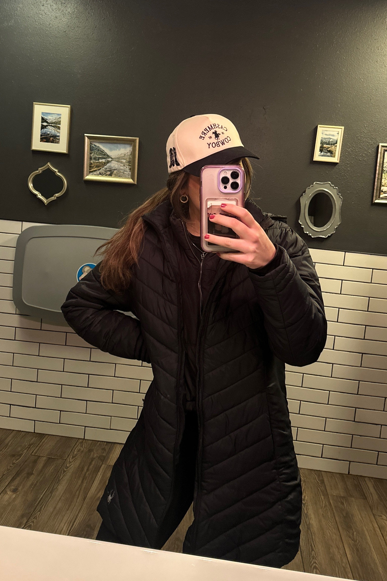 the cutest western trucker hat 🤎🤎🤎 // trucker hat // coastal cowgirl // cowgirl // western // trucker hat // leggings outfit // ootd // amazon finds // amazon womens clothes // amazon ootd // womens outfit inspo // 