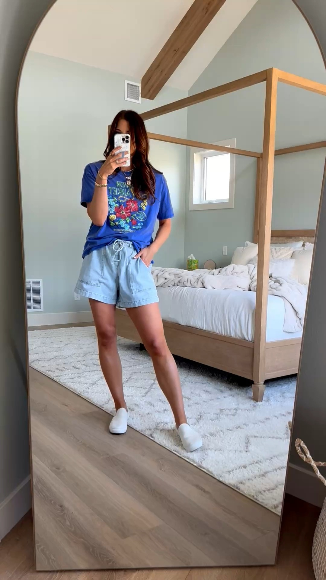 This graphic tee is so cute and Walmart is seriously so good right now. It has that perfect easy fit and is such a fun piece to throw on with denim or shorts for everyday.

Tall girl outfits, Graphic tee outfit, Walmart fashion finds, Casual everyday outfits, 6 foot style, Denim outfit ideas, Summer casual outfits, Affordable fashion finds, Easy outfit ideas, Relaxed fit tee, Spring summer outfits, Stang and Co

#LTKootd #LTKTall #LTKSeasonal