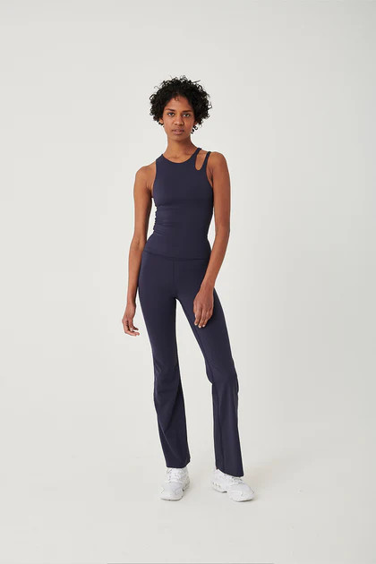 SKINLUXE HIGH WAISTED FLARED LEGGING - NAVY | TALA (UK)