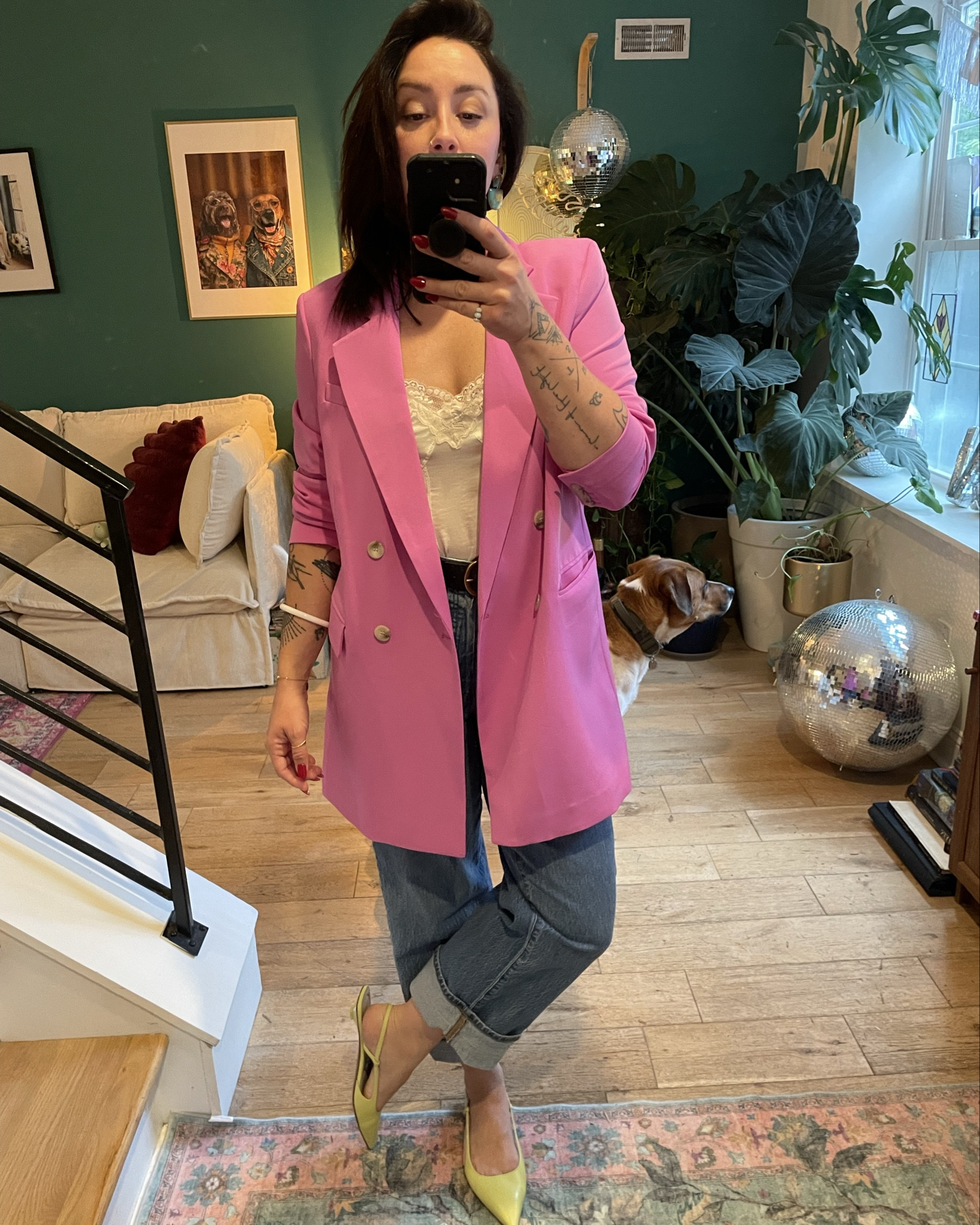 The 80s will NEVER be over in my closet!!

Jeans by Madewell
Shoes by Franco Sarto
Blazer by H&M

https://rstyle.me/+zMdI4kvZ6EVQ-lkqcPby4w

#LTKMidsize #LTKParties #LTKSeasonal