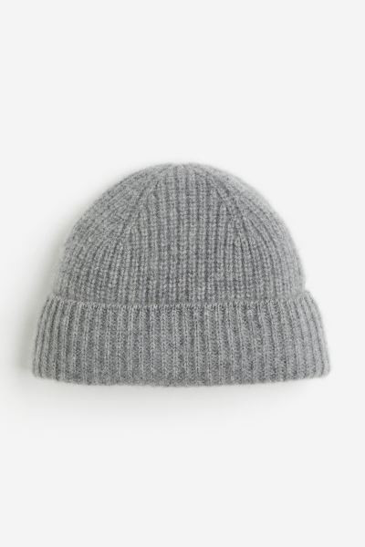 Gerippte Kaschmirmütze - Dunkelbeige - Men | H&M AT | H&M (DE, AT, CH, NL, FI)