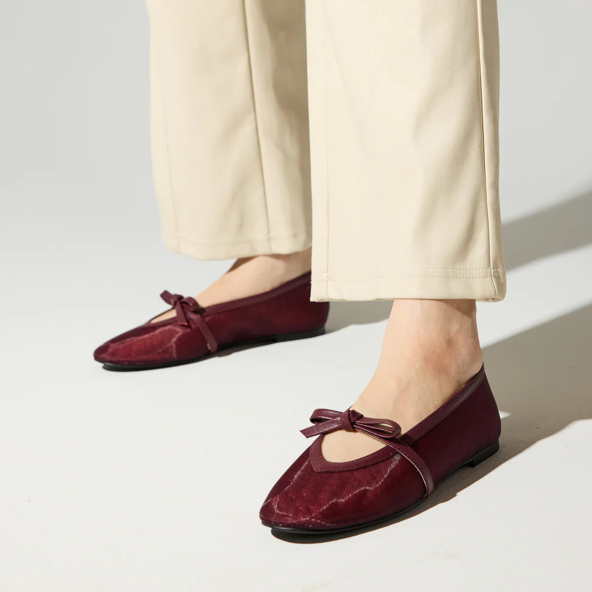 Savannah Flat Burgundy / 9 | Refinery