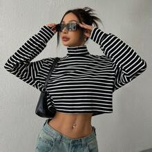 Women Black & White Striped Turtleneck Crop Top Summer/Fall | SHEIN
