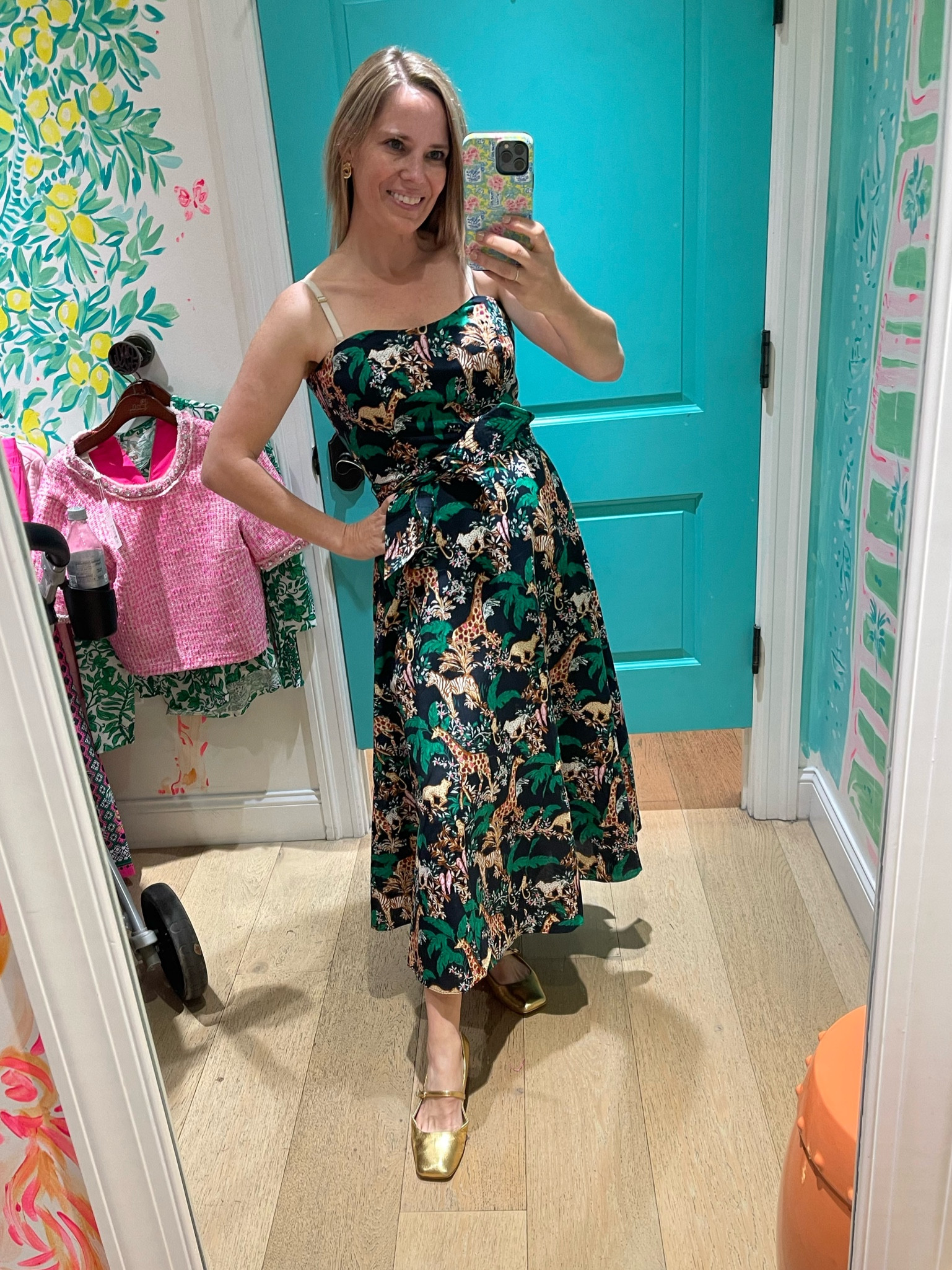 Size 2 (needed 4, runs small) Lilly Pulitzer Aubrianna dress 

#LTKOver40 #LTKSeasonal #LTKHoliday