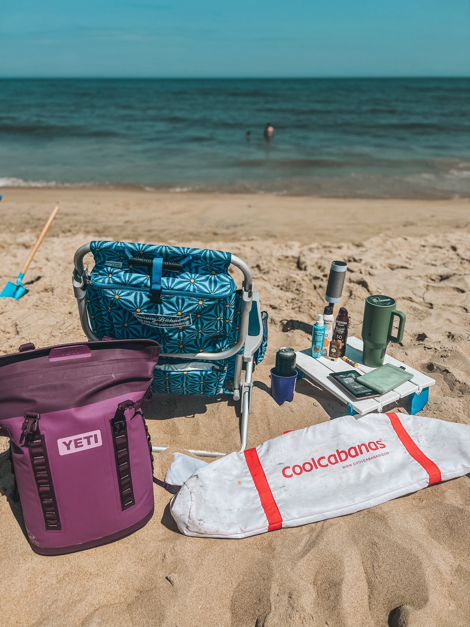 Adult Beach Favorites {read: must haves}

#LTKFamily #LTKSwim #LTKSeasonal